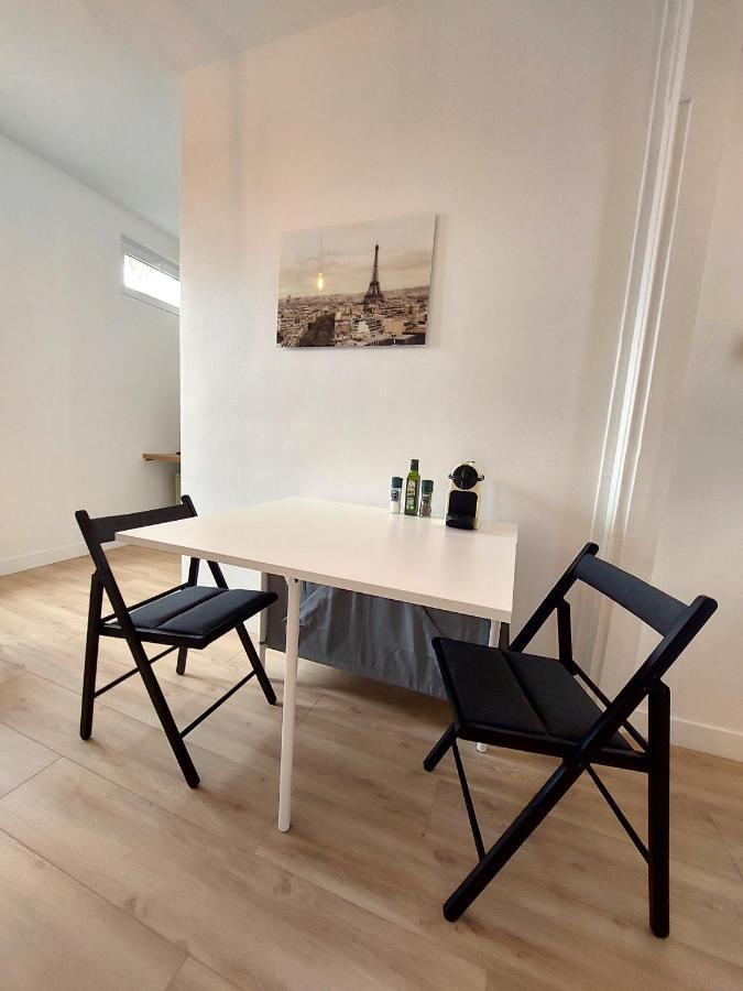 Superbe 2 Pieces Renove Et Calme Lejlighed Aubervilliers Eksteriør billede