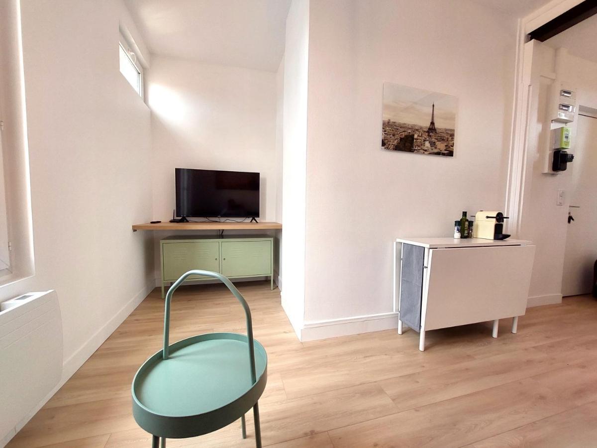 Superbe 2 Pieces Renove Et Calme Lejlighed Aubervilliers Eksteriør billede