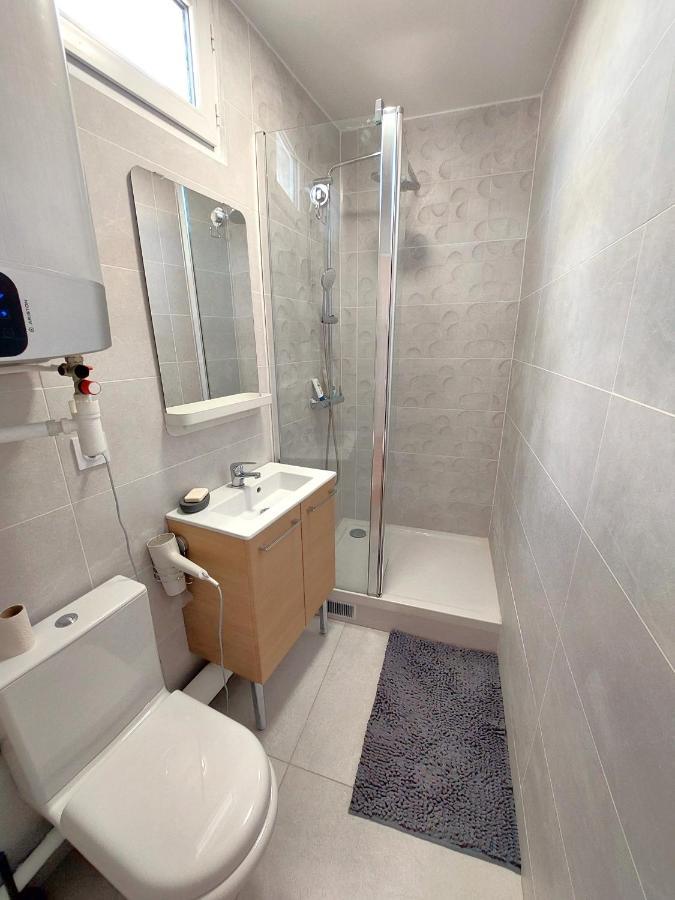Superbe 2 Pieces Renove Et Calme Lejlighed Aubervilliers Eksteriør billede